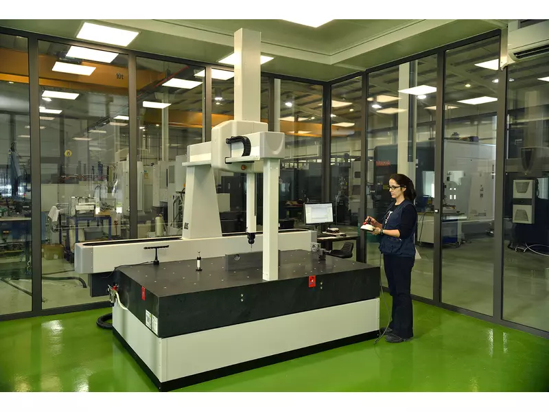 MESA MEDICAO 3D.webp